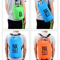 Nouveau sac à dos étanche en PVC 15L pour le camping, les activités de plein air, le kayak, la plage, le rafting, la navigation de plaisance, la randonnée, les excursions en mer