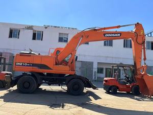 Excavatrice sur pneus d'occasion DOOSAN DH210W de 21 tonnes, à réponse rapide, conception économe en énergie, pour travaux de réparation routière urbaine et excavations - Product Image 5
