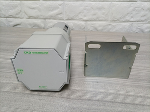 ชุดกรองลมและควบคุมแรงดันลมแบบพอร์ต 25 มม. รุ่น CK-D FX1037-25-W-F สำหรับการปรับสภาพลมในงานอุตสาหกรรม - Product Image 4