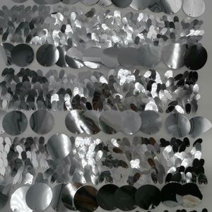 Red de Lentejuelas de Plástico para Tela de Vestidos Metálicos - Product Image 1