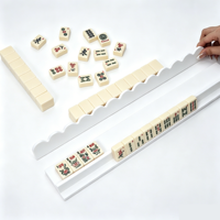 U.fun Ensemble de supports et poussoirs de mahjong américains en bois massif ondulé de 17,5 pouces, supports magnétiques pour tuiles, règles festonnées deux-en-un