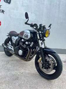 Motos de Segunda Mano Yamaha XJR400, Motocicleta Clásica Estilo Naked, 399cc, Motor de 4 Cilindros en Línea Refrigerado por Aire, Estilo Retro, Motos a Gasolina - Product Image 6