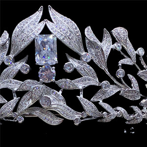 RE3643 Grande Tiara Nuziale con <span class=keywords><strong>Foglie</strong></span> Argentate e Strass, Fascia per Capelli da Sposa con Zirconia, Corona <span class=keywords><strong>di</strong></span> Cristallo per Concorsi <span class=keywords><strong>di</strong></span> Bellezza - Product Image 5