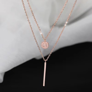 Collar de doble capa con colgante geométrico de tira larga y redondo brillante, estilo sencillo y moderno, para mujer - Product Image 1