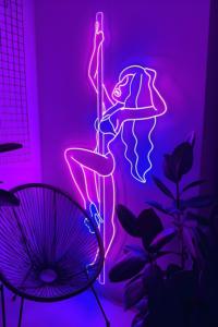 Custom LED Sign Fast Delivery Letters Sexy Woman Neon For Store <strong>Shop</strong> Led Signs Outdoor Advertising Business Neon Sign - Product Image 6