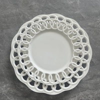 Nieuwe geëmbosseerde keramische holle bord presentatie fruit cake dessert westers servies magnetronbestendig directe verkoop fabrikant huis