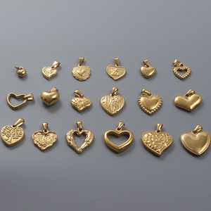Amplia Variedad de Colgantes de Corazón de Acero Inoxidable con Baño de Oro PVD de 18K para Collares, Pulseras y Fabricación de Joyería DIY - Product Image 3
