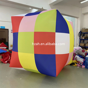 Dés gonflables géants suspendus à éclairage LED pour décoration de fête publicitaire - Product Image 2