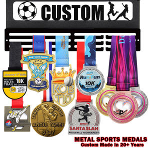Medallas <span class=keywords><strong>de</strong></span> Jiu Jitsu <span class=keywords><strong>de</strong></span> Aleación <span class=keywords><strong>de</strong></span> Zinc Esmaltadas, Triangulares, Chapadas en Oro, Medalla Deportiva <span class=keywords><strong>de</strong></span> Metal Personalizada para Club <span class=keywords><strong>de</strong></span> Jiu-Jitsu y Grappling - Product Image 5