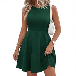 Vestido Mini sin Mangas con Cuello Redondo, Corte en A, Color Verde Sólido, Informal, para Verano, Tejido de Punto, Corte Regular, Dobladillo Acampanado - Product Image 1