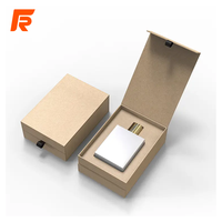 Boîte cadeau rigide haut de gamme imperméable, emballage magnétique personnalisé avec revêtement UV et doublure en éponge pour parfums, impression de logo