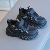 Baskets pour enfants 2026 Printemps Automne Nouveauté Unisexe Robustes Antidérapantes Blanches à Semelle Souple Bébé Décontractées Fermeture Velcro Chaussures Imperméables