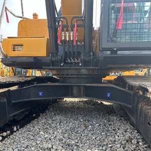 Excavatrice sur chenilles hydraulique d'occasion SANY SY155C de 15,5 tonnes pour projet de construction de routes municipales - Product Image 6