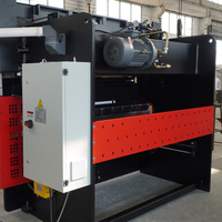 Mesin Pembengkok Plat Logam 63T 2500 CNC Hydraulic Press Brake Machine Sistem TO10S