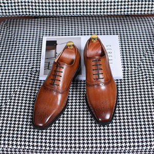 Zapatos Oxford Brogue para <span class=keywords><strong>Hombre</strong></span>, Pulidos a Mano, de Cuero de Grano Completo Premium, con Medallón, Zapatos de Vestir con Pátina Italiana, Formales para <span class=keywords><strong>Boda</strong></span> - Product Image 2