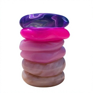 Brazalete de Resina Hecho a Mano, Color Blanco Ámbar, Bloques de Color Redondos, Joyería Artesanal Personalizada - Product Image 4