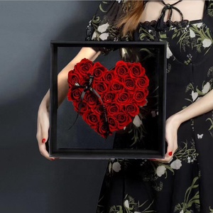 Scatola regalo di san valentino rosa fiori secchi trasparente in acrilico con finestra rosa a forma di cuore scatola regalo fiori decorativi - Product Image 1