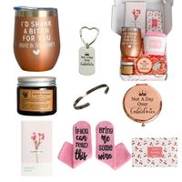 Petite amie Saint Valentin luxe dames, ensemble de paniers-cadeaux carte-cadeau gobelet à vin bougies chaussette collier Relaxation Spa coffret cadeau femmes