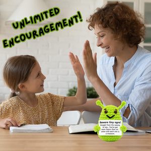 Poupée au crochet unique et décorative faite à la main avec un design de <span class=keywords><strong>fruits</strong></span> et légumes artificiels - Product Image 5