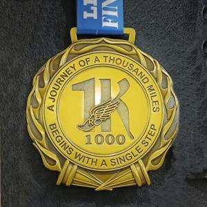 Medallas Deportivas Personalizadas al por Mayor, Diseño Económico, Medallas <span class=keywords><strong>de</strong></span> Premio 3D <span class=keywords><strong>de</strong></span> Taekwondo, Bádminton, Baloncesto, Maratón, <span class=keywords><strong>de</strong></span> Metal, Latón, Aleación <span class=keywords><strong>de</strong></span> <span class=keywords><strong>Zinc</strong></span> - Product Image 2