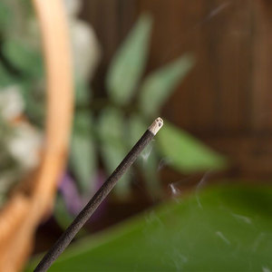 Bâtons d'<span class=keywords><strong>encens</strong></span> spirituels indiens au bois de santal, faits à la main, parfum naturel, aromatiques, aromathérapie, <span class=keywords><strong>purificateur</strong></span> d'air pour les pièces, anti-stress - Product Image 3