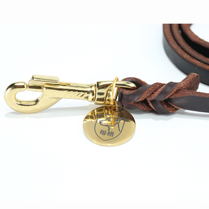 <span class=keywords><strong>Laisse</strong></span> <span class=keywords><strong>pour</strong></span> <span class=keywords><strong>chien</strong></span> en <span class=keywords><strong>cuir</strong></span> à rivets rayés, classique, durable, douce, fabriquée à la main, de luxe, approvisionnement en gros, produit <span class=keywords><strong>pour</strong></span> animaux de compagnie personnalisable, détaillants - Product Image 4