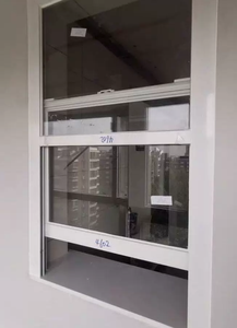 Ventana Moderna de Guillotina Abatible y <span class=keywords><strong>Oscilobatiente</strong></span>, de Aluminio, con Apertura Vertical, <span class=keywords><strong>Mecanismo</strong></span> de Equilibrio por Resorte, Aislamiento Térmico y Magnético - Product Image 5