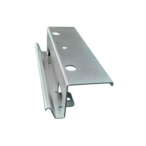 Piezas de fabricación de chapa de acero de aleación de precisión Técnicas de tratamiento térmico de flexión de estampado hechas en Vietnam - Product Image 4