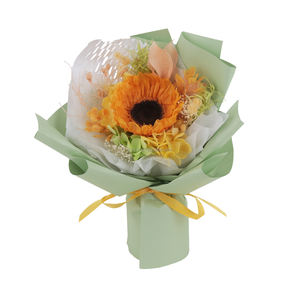 Venta al por mayor personalizada Hortensia Natural Real pequeño girasol preservado para siempre flor eterna ramo de rosas para regalo de Graduación - Product Image 1