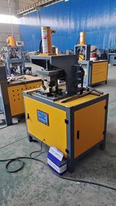 Machine de découpe d'<span class=keywords><strong>angle</strong></span> hydraulique à moulage unique, <span class=keywords><strong>angle</strong></span> de pliage à <span class=keywords><strong>45</strong></span> degrés/90 degrés, machine à moulage unique - Product Image 3