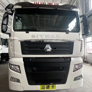Camión de Transporte Pesado Sinotruck Sitrak C7h de Segunda Mano, Camión Tractor HOWO Usado 6X4 4X2 CNG en Venta - Product Image 1