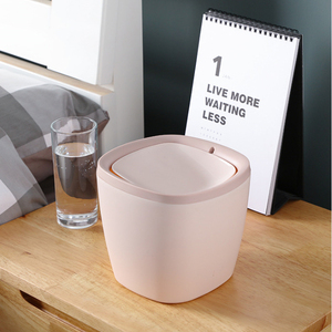 Cuisine Maison Bureau Mini Bureau <span class=keywords><strong>Poubelle</strong></span> Bureau <span class=keywords><strong>Poubelle</strong></span> Rrash Bin avec <span class=keywords><strong>Couvercle</strong></span> <span class=keywords><strong>Basculant</strong></span> - Product Image 2