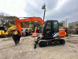 Mini-excavatrice Hitachi ZX70 d'occasion de bonne qualité à bas prix avec moteur Isuzu et garantie d'un an à vendre - Product Image 4
