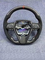 Volant de voiture en fibre de carbone de style sport rouge avec affichage LED pour Toyota Camry 8ème génération 2018-2023