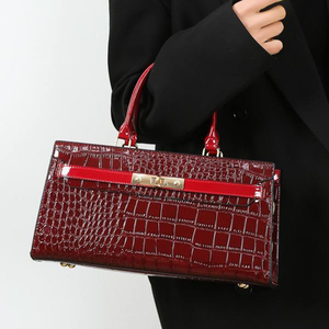 Nouveau sac à main pour femme, élégant et luxueux, design tendance, sac à main carré en cuir, sac à bandoulière, sac porté épaule. - Product Image 5