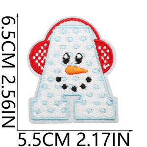 Commercio all'ingrosso di Natale da te lettere e fiocco di neve toppe piccolo cappello ricamato ferro-on per le donne uomo abbigliamento per bambini tessuto <span class=keywords><strong>PVC</strong></span> materiale - Product Image 2