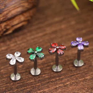 Pendientes de tuerca de circonita de titanio ASTM F136 <span class=keywords><strong>para</strong></span> mujer, <span class=keywords><strong>Piercing</strong></span> de oro Sexy, joyería <span class=keywords><strong>para</strong></span> el cuerpo <span class=keywords><strong>para</strong></span> <span class=keywords><strong>labios</strong></span>, nariz, lóbulos de las orejas <span class=keywords><strong>para</strong></span> bodas - Product Image 4