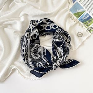Nouveau design 2026 – Foulard carré en soie de mûrier 100 % personnalisé avec logo, vente en gros - Product Image 2