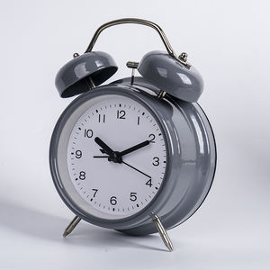 Reloj con campana de Metal de doble anillo de 4 pulgadas, <span class=keywords><strong>alarma</strong></span> de sonido grande con retroiluminación, diseño tradicional, pantalla de aguja de movimiento de cuarzo - Product Image 2