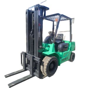 High-Performance Mitsubishi Diesel Heftruck China Geïmporteerd Gebruikt Stapelen Interne Verbranding Heftruck High-Efficiency Behandeling - Product Image 1
