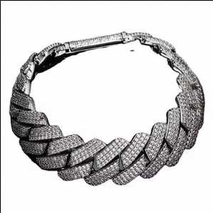 Bracelet gourmette de luxe en argent sterling 925 avec diamant de laboratoire, finition polie, bijou élégant pour le quotidien - Product Image 4