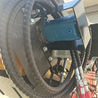 Balayeuse à balai rotative fermée avec fixation de seau Balayeuse fermée pour mini chargeuse compacte à glissement avec moteur et engrenage
