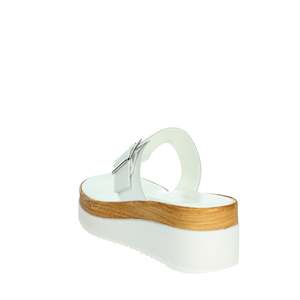 Cinzia Soft Sandales compensées blanches pour femme IAF343477 Tongs à plateforme - Product Image 1