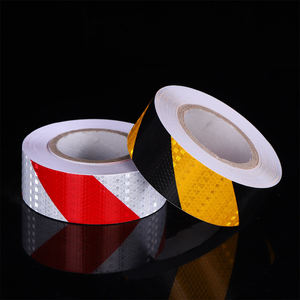 Fábrica de China Alta visibilidad Gris plateado Advertencia reflectante <span class=keywords><strong>Ropa</strong></span> DE SEGURIDAD Tira embellecedora Cinta reflectante PET Camión imprimible - Product Image 4