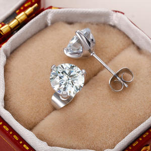 Pendientes de Diamantes de Plata 925 con Baño de Oro Bianca B, Corte Brillante Redondo, Engaste de Seis Garras, Joyería Clásica de Compromiso para Mujer - Product Image 6