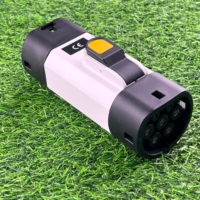 Qiaoyi GBT Type2 22kw 380v adaptateur d'entrée ca nouveau 32A connecteur de charge prise de sortie pour véhicules électriques Ev chargeur adaptateur 380V