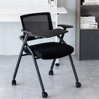 Chaise de formation pliable Table de conférence et de formation intégrée et ensemble de chaises.