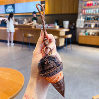 En gros Porte-clés et Pendentif de sac en forme de cornet de crème glacée de simulation, motif dessert aux fruits mignon
