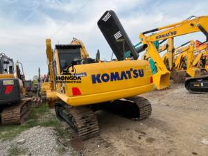 Excavatrice Pc200-8 utilisée de KOMATSU excavatrice PC200-8 hydraulique de chenille de l'état original du Japon de basse heure de 20 tonnes - Product Image 5