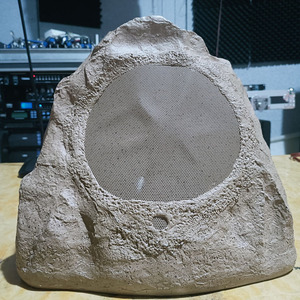 ST08 Altavoz de Presión Constante para Exteriores con Sonido de Animales y Música de Dibujos Animados, Simulación de Piedra Escénica, 30W/120W Pico - Product Image 4